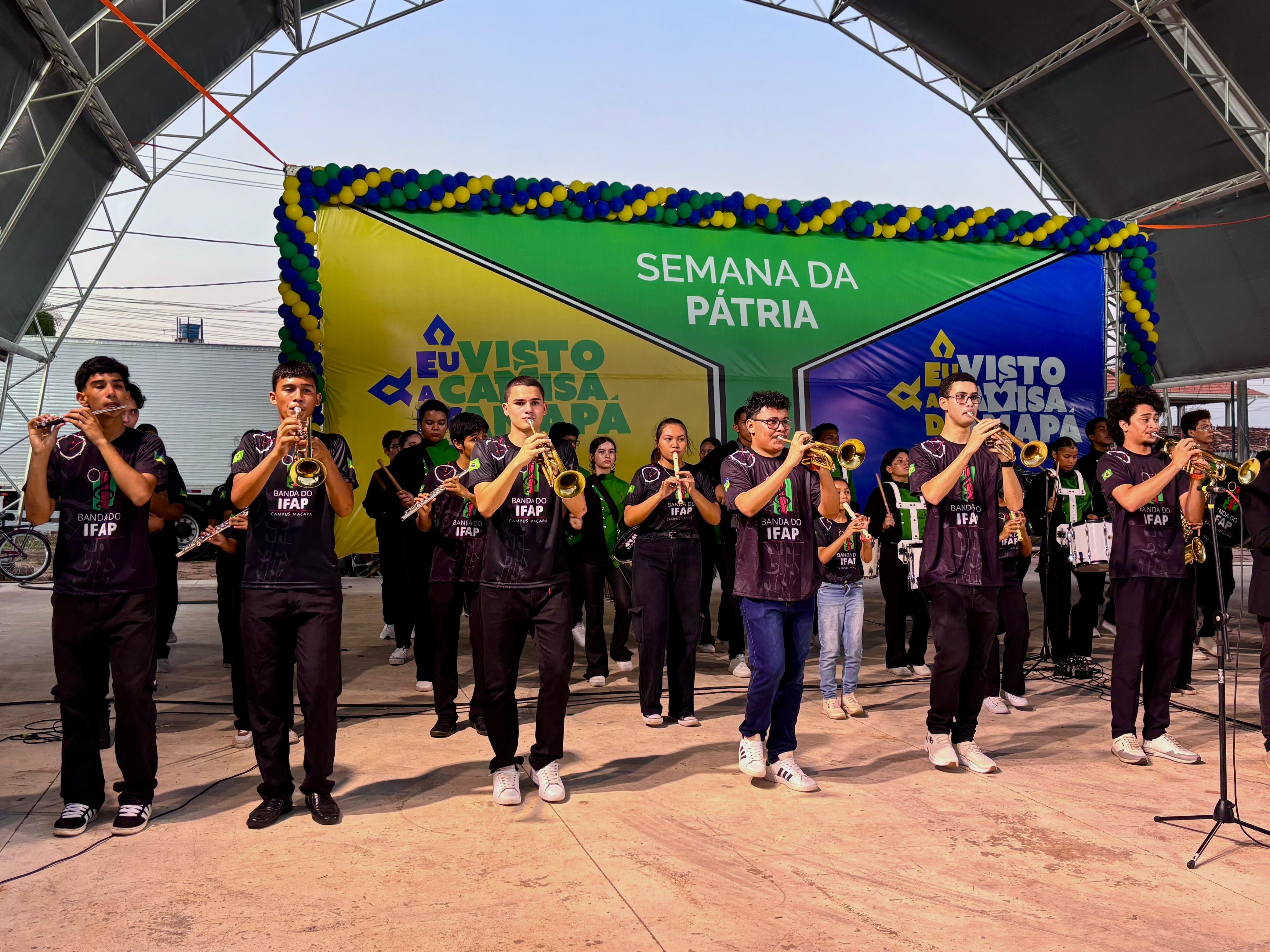 Banda Marcial participa de desfiles cívicos